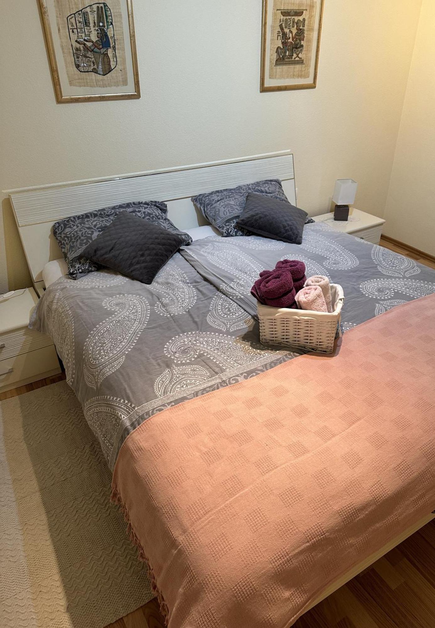Apartmani Dora I Kati Оребич Екстер'єр фото